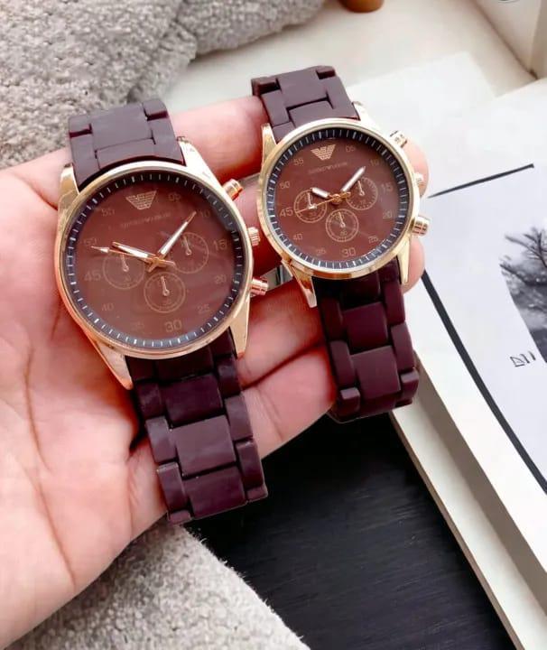 Couple Watches Set – Black & Gold Quartz Watches for Couples